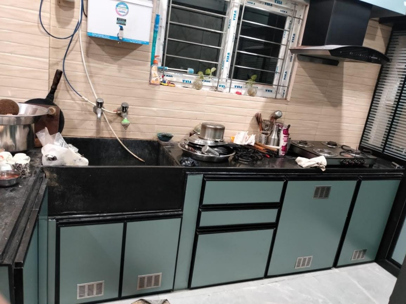 Aluminium kitchen cabinets